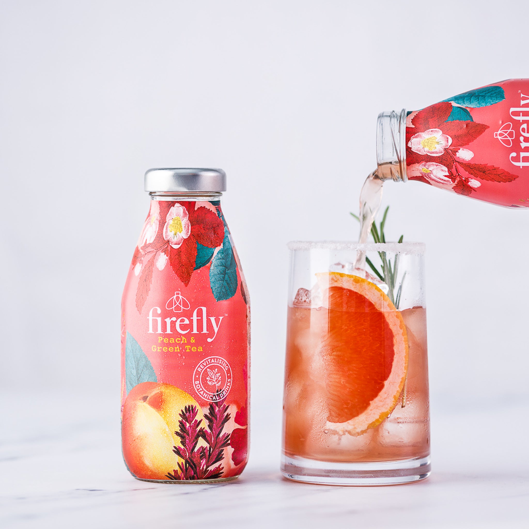 PEACH & GREEN TEA FIREFLY BOTANICAL DRINKS PACKS A PUNCH